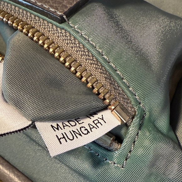 Marc Jacobs Kisslock Quilted Chain Strap Shoulder Bag - Picture 11 of 16